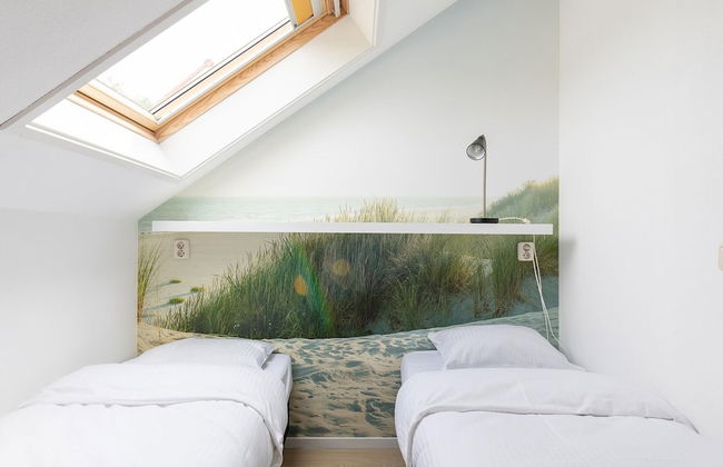 Lovely Apartment on Ameland Near Nes - Photo 32