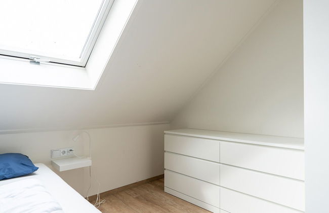 Lovely Apartment on Ameland Near Nes - Photo 17