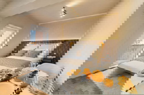 Foto 9 - Lisbon Dream Stay Unmatched Elegance And Comfort