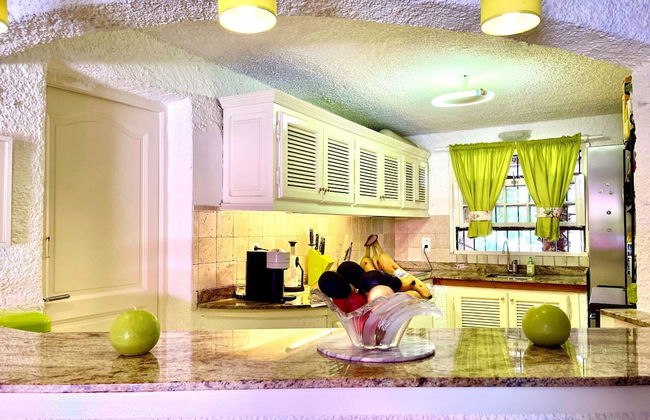 Majestic Villa in Lecci With Garden - Foto 26