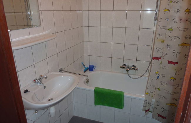 Cozy Escape in Bohon - Photo 21