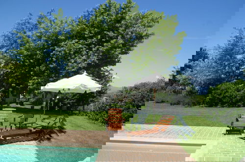 Photo 35 - Nice Apartment With Pool and Beautiful Garden