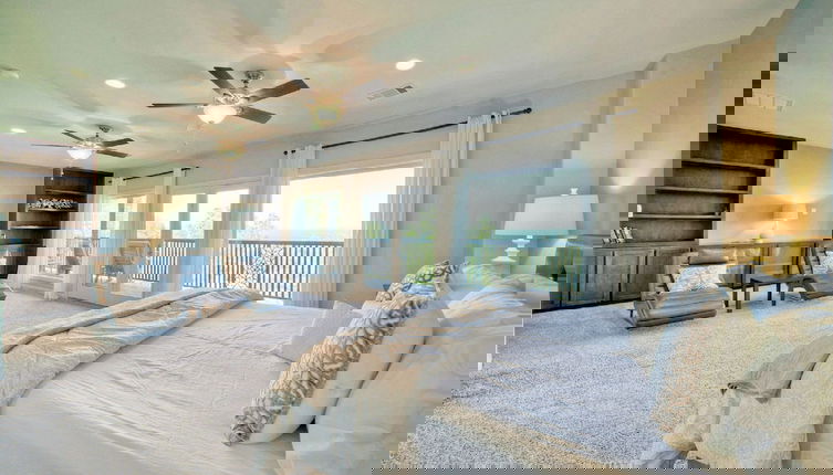 Photo 1 - Upstay -10 Waterfront Mansion with Jetty