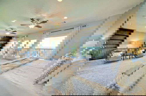 Foto 1 - Upstay -10 Waterfront Mansion with Jetty