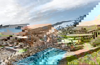 Photo 1 - Joel Living Collection - Rustic Villa