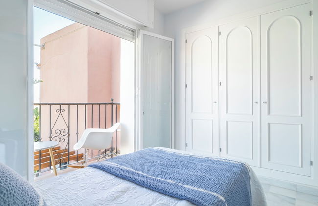 Sanders Beach - Stunning Villa Near Puerto Banus - Photo 9