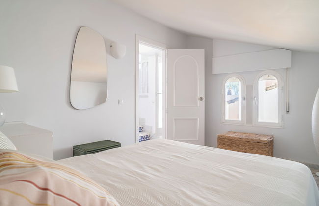 Sanders Beach - Stunning Villa Near Puerto Banus - Photo 7