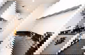 Foto 3 - Bright Battersea Apartment