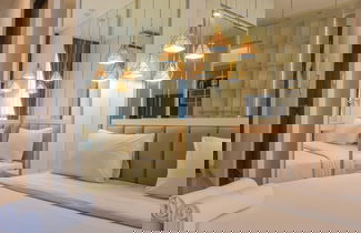 Foto 3 - Fancy And Nice Studio At Ciputra World 2 Apartment