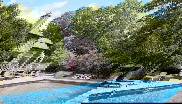 Foto 1 - Meadowood Manor by Rovetravel Heated Pool