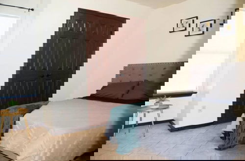 Foto 3 - Modern 2 bed 2-bath Next to University Utrgv