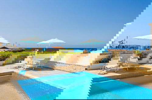 Foto 3 - Villa Diana Seaside in Pomos