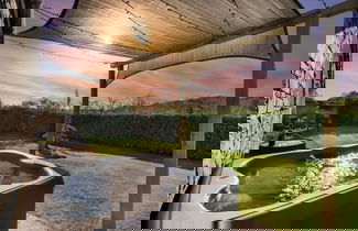 Photo 2 - Scar View - Getaway for Two