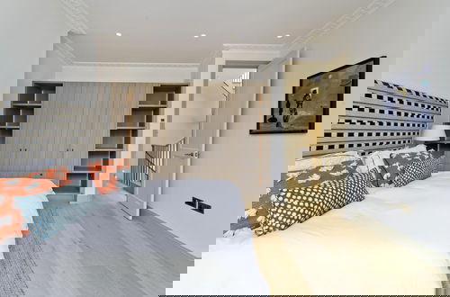 Foto 26 - Beautiful 5 Bed House Fulham