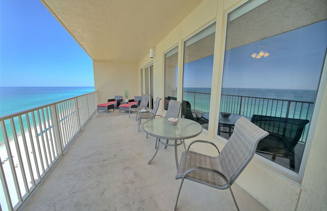 Stylish Oceanfront Condo with Beach and Picnic Area Access - Unit 1706 by RedAwning - Foto 24
