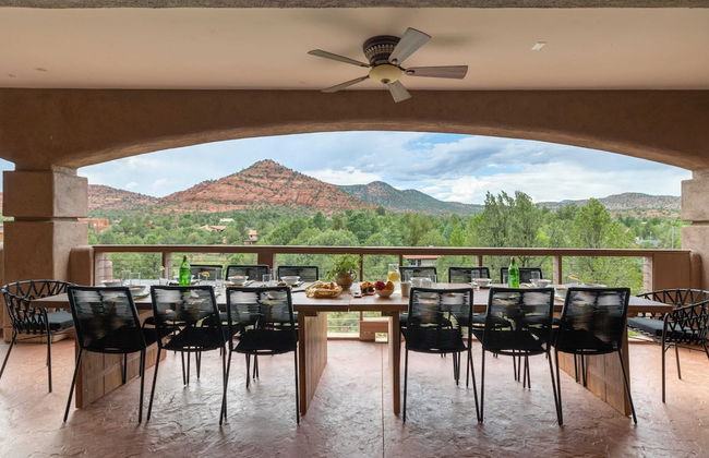 Pyramid by Avantstay Luxe Sedona Mansion w/ Views, 7mins to Downtown - Foto 1