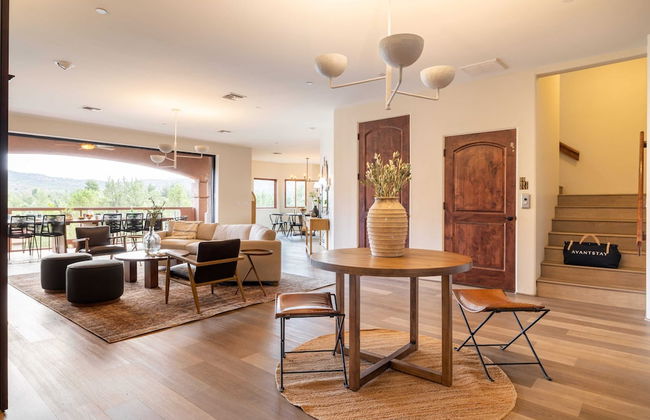 Pyramid by Avantstay Luxe Sedona Mansion w/ Views, 7mins to Downtown - Foto 13