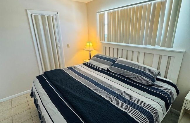 763 North Shore Upstairs 3 Bedroom Apts by RedAwning - Foto 4