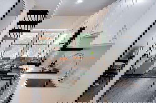 Foto 49 - Sosuite 1BR Loft w Park View, W/d, Gym, Lounge
