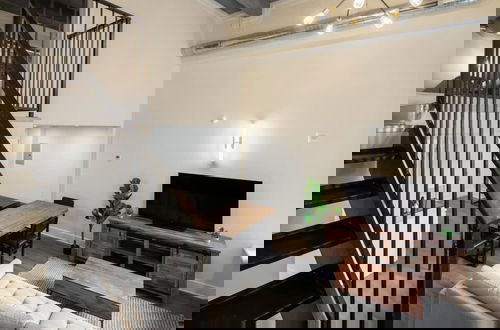 Foto 12 - Sosuite 2BR Loft w Shared W/d, Gym, Lounge