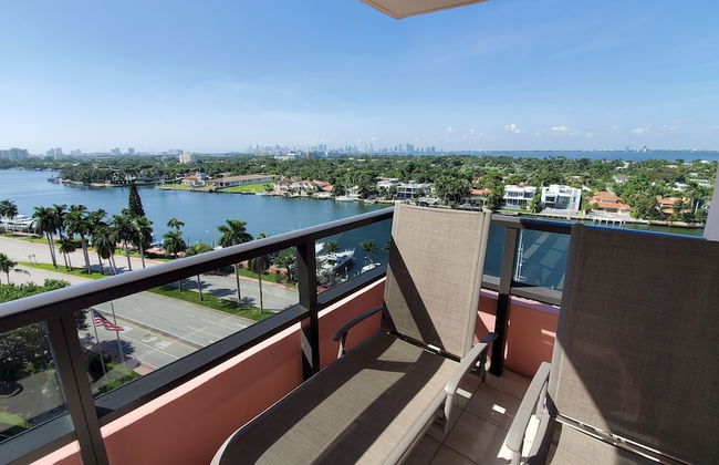 Alexander 1421 3 Bedroom Apts by RedAwning - Photo 43
