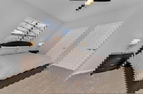 Foto 10 - Briar Rose 4 Bedroom Villa by RedAwning