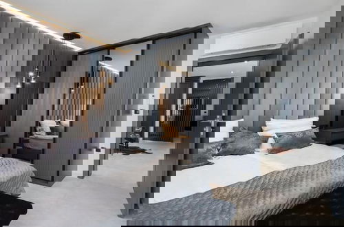 Foto 9 - white residence with pool room