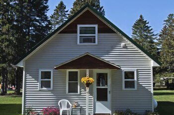 Foto 1 - #7 - Northwoods Retreat 3 Bedroom Cabin by RedAwning