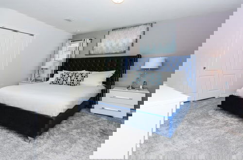 Foto 31 - Fantastic Home at Solterra Sol102