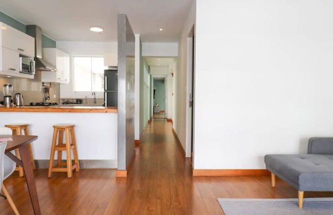 w Lovely 2BR With Balcony in Miraflores - Photo 10