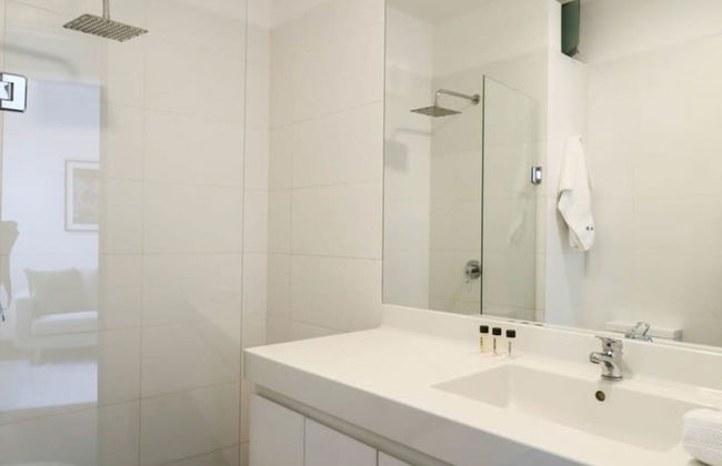 w Lovely 2BR With Balcony in Miraflores - Photo 21