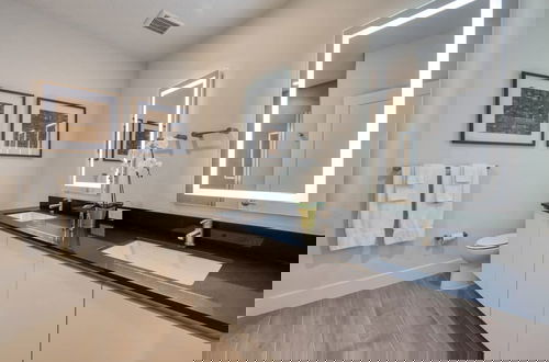 Foto 19 - Modern Luxury Retreat-pool Mickey Harry Potter Bedrooms