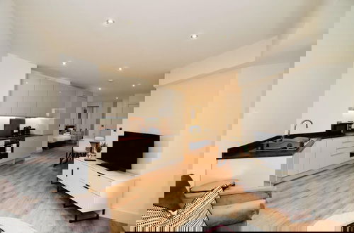 Photo 1 - Seven Stays Modern Studio Apartment - Solihull
