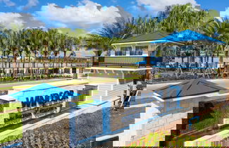 Foto 1 - Gorgeous 6Bd w Pool Windsor Island 4450