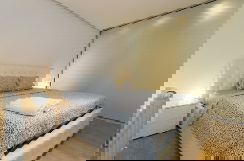 Photo 10 - Modern Apartment in the City Center