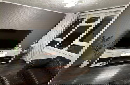 Photo 11 - Stylish 1BR Apt w/ Fireplace & High-speed Wifi