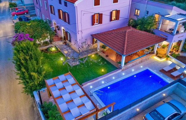 Spacious Apartment Milly With Pool - Foto 31