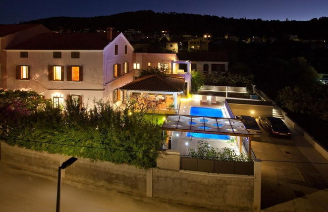 Spacious Apartment Milly With Pool - Foto 30