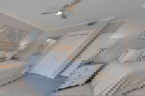 Foto 4 - 1st Floor Gulf Side- Lagoon Pool- Beach Chair Setup