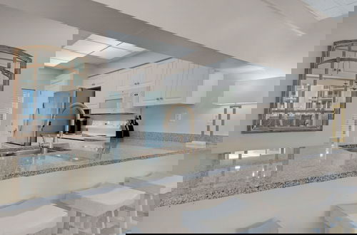 Foto 9 - 1st Floor Gulf Side- Lagoon Pool- Beach Chair Setup