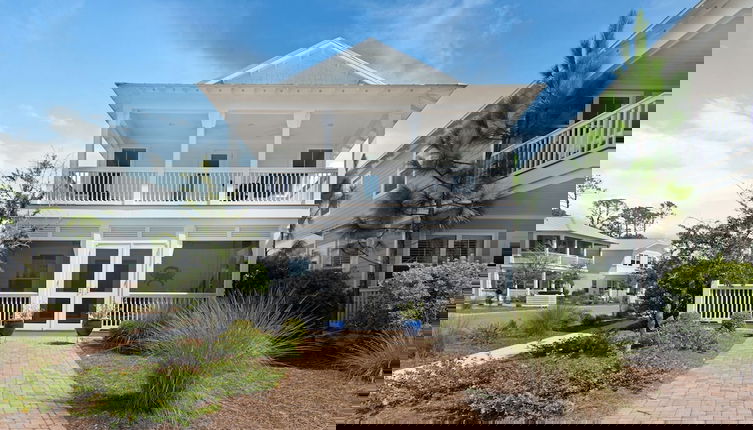 Foto 1 - Naturewalk - Luxurious Coastal Retreat w/ Amazing Amenities