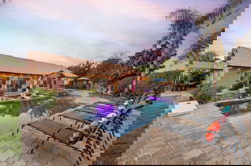Foto 11 - Larrea by Avantstay Luxurious Oasis w/ Pool & Hot Tub!