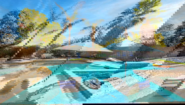 Foto 1 - Larrea by Avantstay Luxurious Oasis w/ Pool & Hot Tub!