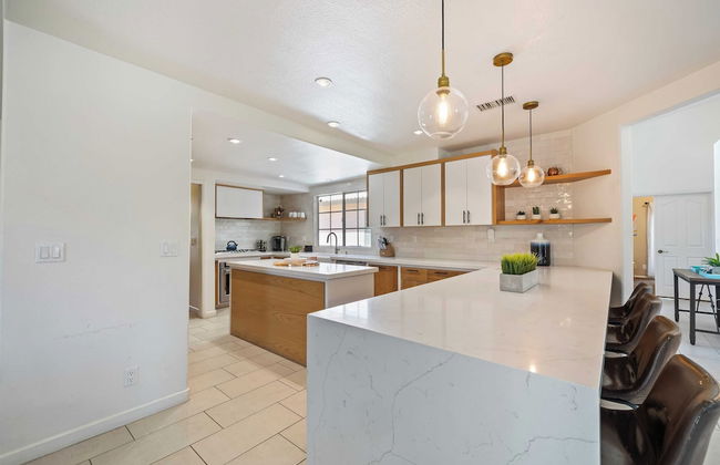 Larrea by Avantstay Luxurious Oasis w/ Pool & Hot Tub! - Foto 16