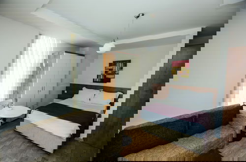 Photo 15 - Upart Home