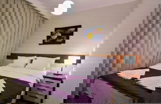 Photo 3 - Upart Home