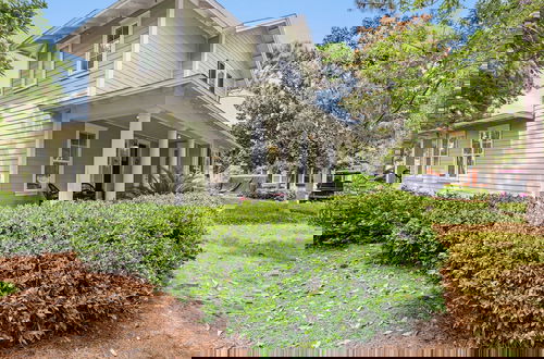 Photo 75 - 1337 Laurel Grove 3 Bedroom Home by RedAwning