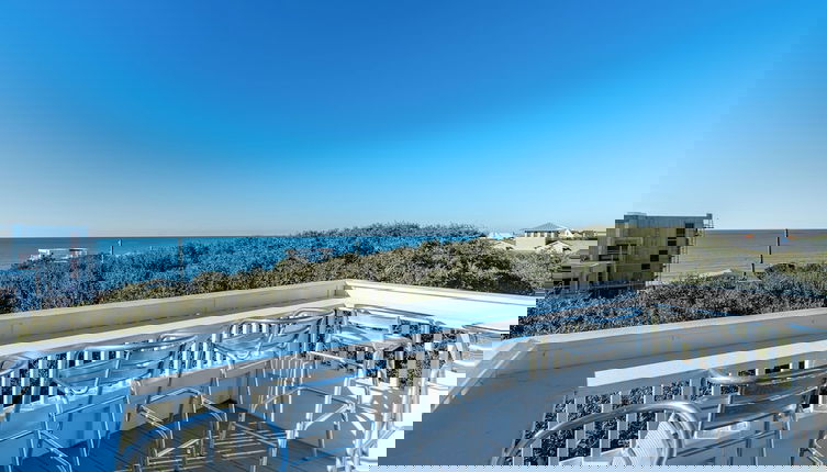 Foto 1 - Lives Like a Private Resort, Sleeps 16 & Private Pool
