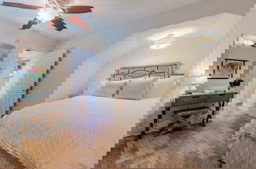 Foto 7 - Lives Like a Private Resort, Sleeps 16 & Private Pool