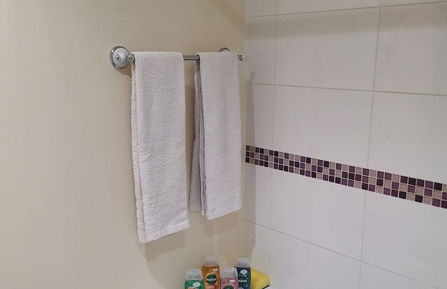 1 Bed Flat - Sleeps 4 - Parking - Wifi - Photo 9